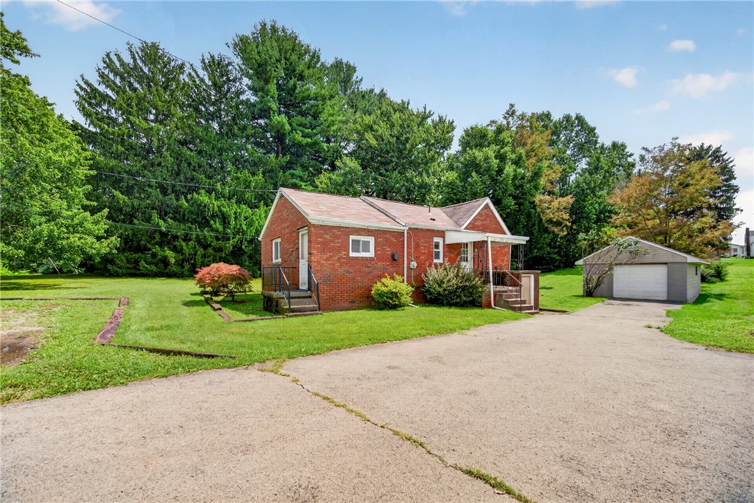 Residential in Franklin Twp