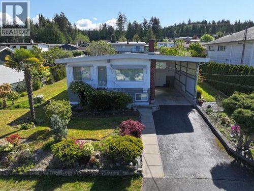 3616 Manitoba Ave, Powell River, BC, V8A2W2 | Card Image