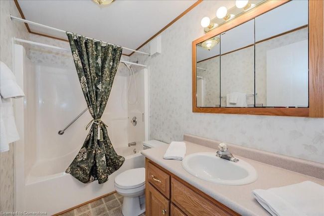 3 Trillium Beach Dr, House other with 2 bedrooms, 2 bathrooms and 3 parking in Puslinch ON | Image 28