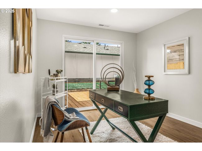 50 Nw 180 Th Ave, House other with 4 bedrooms, 2 bathrooms and 1 parking in Beaverton OR | Image 24