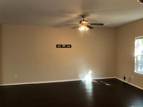 921 Parkplace Rdg, Princeton, TX, 75407-6766 | Card Image