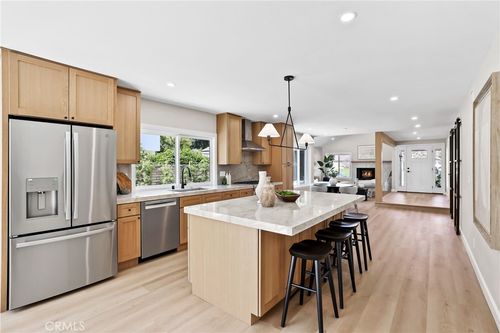 25 Almond Tree Ln, Irvine, CA, 92612-2230 | Card Image