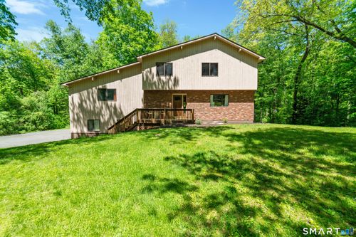 6 Arapaho Rd, Brookfield, CT, 06804-3104 | Card Image