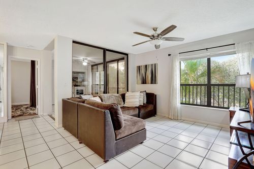 1923-2748 Carambola Cir S, Coconut Creek, FL, 33066-2563 | Card Image