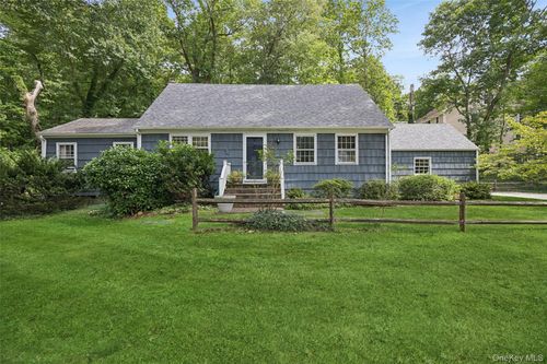 10 Goose Hill Rd, Cold Spring Harbor, NY, 11724-1308 | Card Image