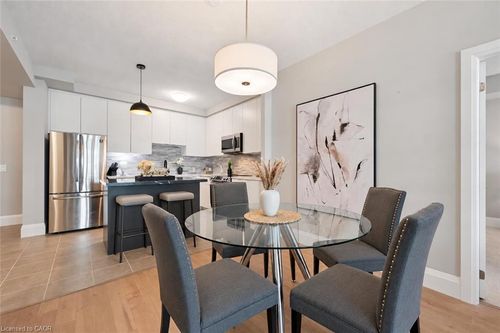 807-73 Arthur St S, Guelph, ON, N1E0S6 | Card Image