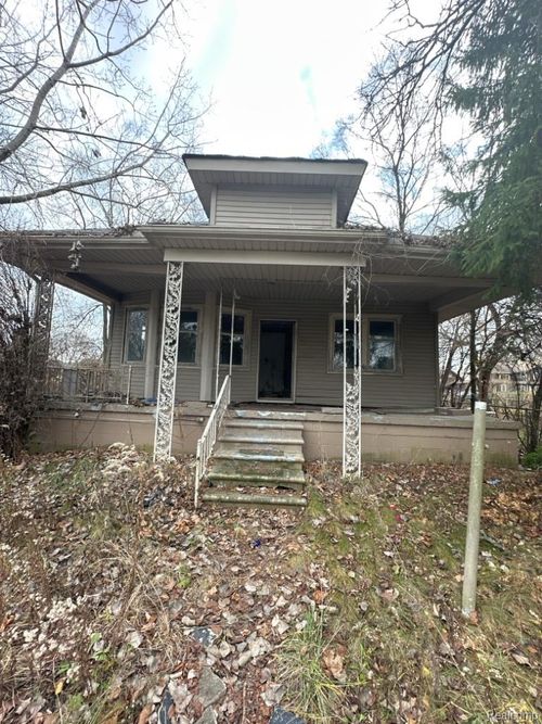 189 Richton St, Highland Park, MI, 48203-3491 | Card Image