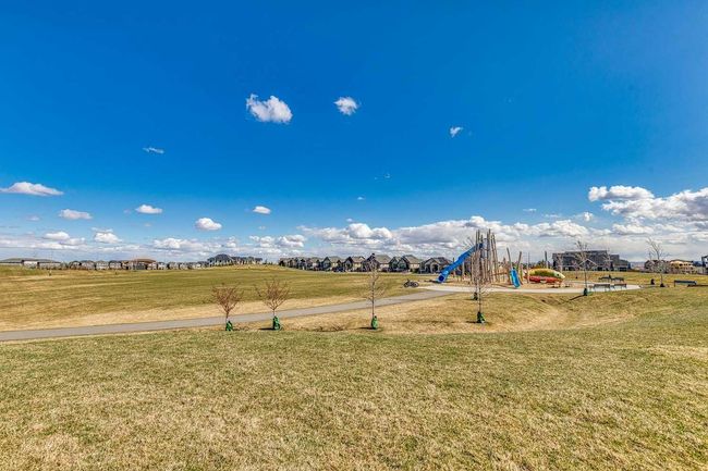 47 Mahogany Cape Se, House other with 3 bedrooms, 3 bathrooms and 4 parking in Calgary AB | Image 46