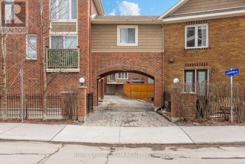 10 Cornerstone Private, Ottawa, ON, K2P2N3 | Card Image