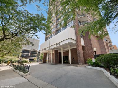 9E - 4170 N Marine Drive, Condo with 2 bedrooms, 2 bathrooms and 2 parking in Chicago IL | Image 1