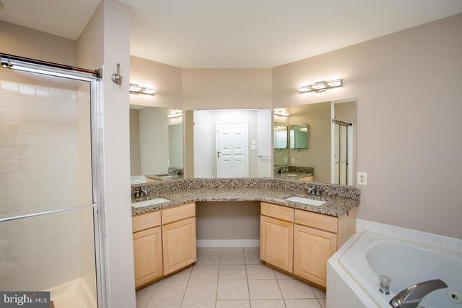 5060 Sagewood Ct, Townhouse with 3 bedrooms, 3 bathrooms and null parking in DOYLESTOWN PA | Image 27