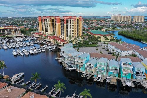 5870 Shell Cove Dr, CAPE CORAL, FL, 33914-8647 | Card Image