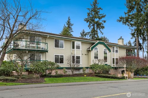 b304-609 7th N, Edmonds, WA, 98020 | Card Image