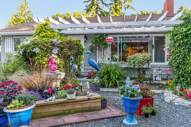 1226 Centre Rd, House other with 4 bedrooms, 2 bathrooms and 5 parking in Qualicum Beach BC | Image 23