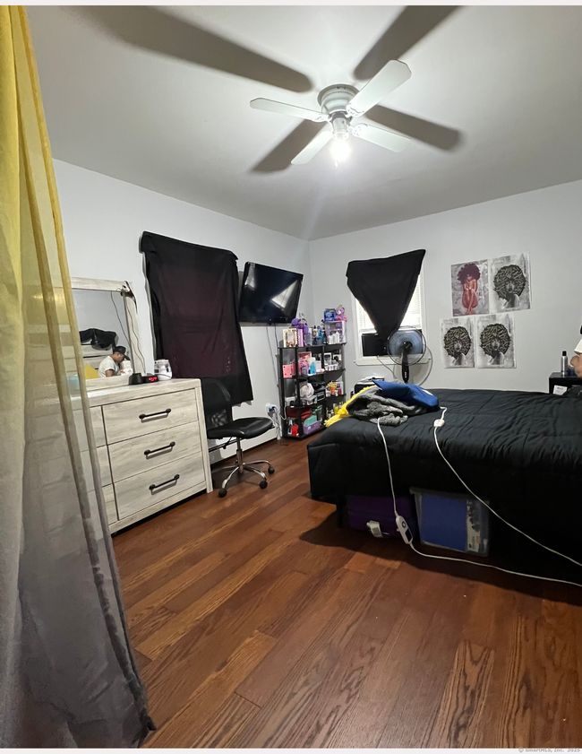 2 - 982 Dixwell Ave, Home with 3 bedrooms, 1 bathrooms and null parking in Hamden CT | Image 10
