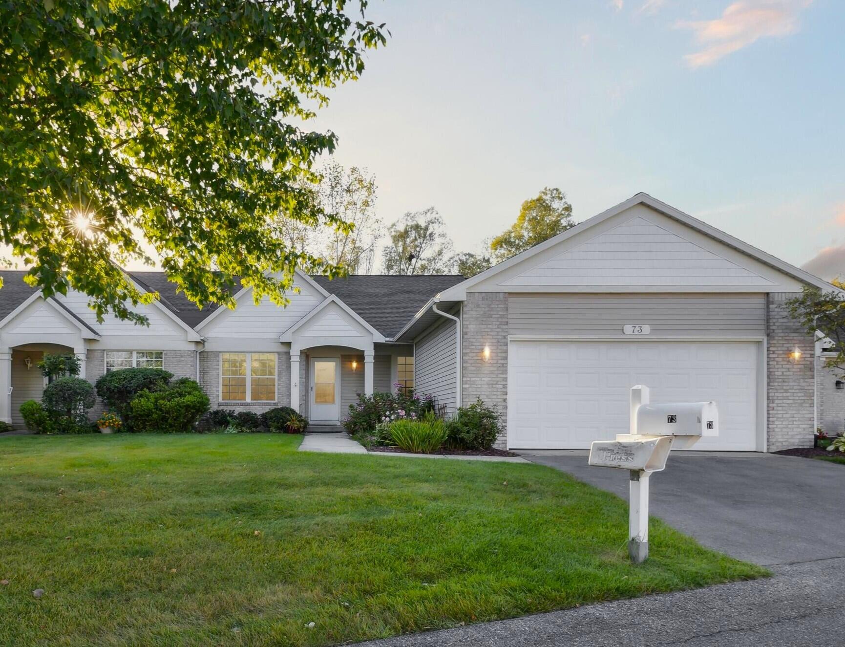 Pond Ridge Dr, Grand Rapids, MI 49546
