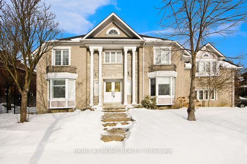 139 Elizabeth St, Ajax, ON, L1T3Y4 | Card Image