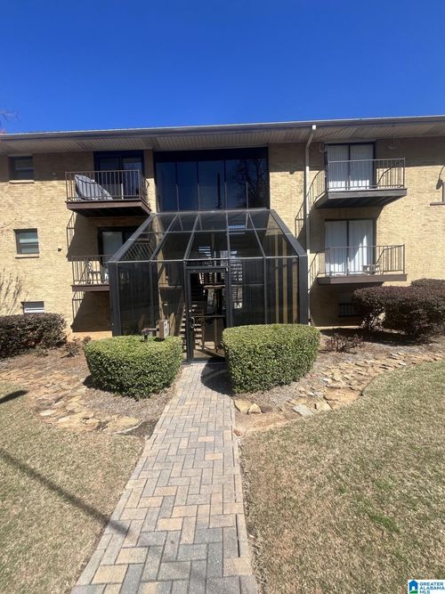 apt-b7-2136 16th Ave S, BIRMINGHAM, AL, 35205-5052 | Card Image