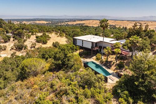 30 Pine Ridge Way, Portola Valley, CA, 94028-7742 | Card Image