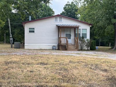 916 Se Bailey Street, House other with 3 bedrooms, 2 bathrooms and null parking in Ardmore OK | Image 3