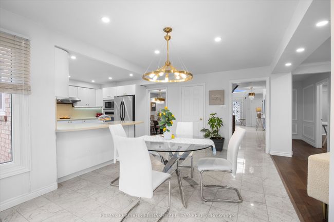 1 Bronte Rd, House other with 8 bedrooms, 6 bathrooms and 6 parking in Thornhill ON | Image 14