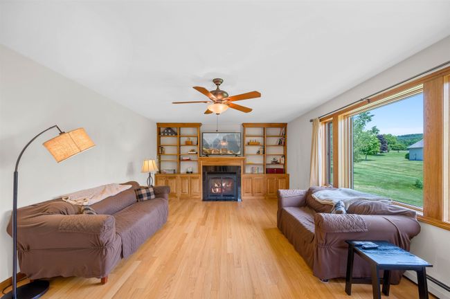 8 Countryside Cir, House other with 3 bedrooms, 3 bathrooms and null parking in Barre VT | Image 15