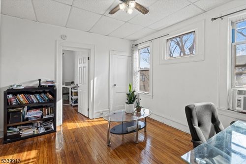 107 Schuyler Ave, Newark, NJ, 07112-1818 | Card Image