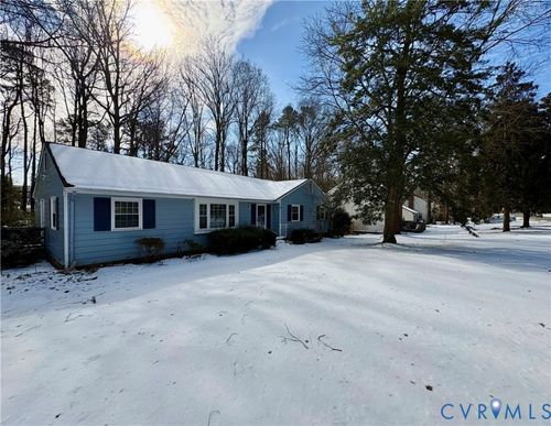 11011 Pennway Dr, North Chesterfield, VA, 23236-4327 | Card Image