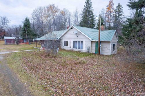 9657 N.5 Road, Gladstone, MI, 49837 | Card Image