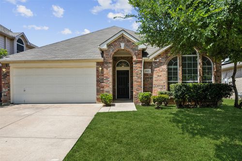 9905 Appletree Way, Fort Worth, TX, 76244-5871 | Card Image