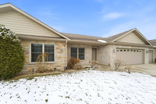 862 Veterans Ln, Crown Point, IN, 46307 | Card Image