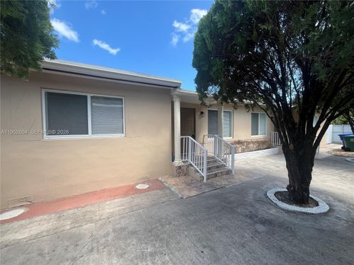3330 Nw 4th St, Miami, FL, 33125-4134 | Card Image