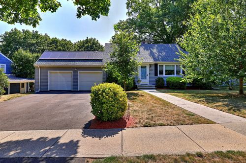 114 Leonard Rd, Hamden, CT, 06514-2644 | Card Image