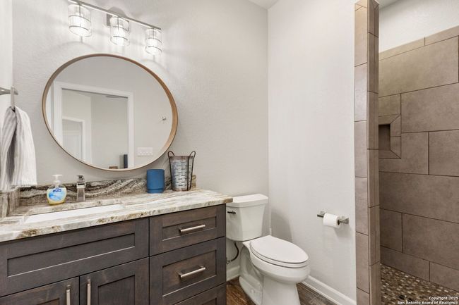494 Flash Cir, Home with 4 bedrooms, 4 bathrooms and null parking in Luling TX | Image 23