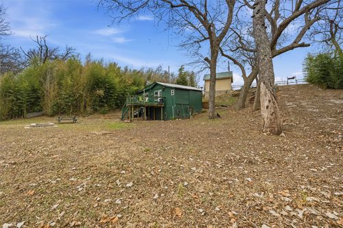 388 County Road 3670, China Spring, TX, 76633-4551 | Card Image