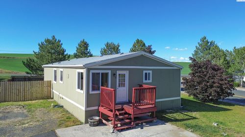 2-255 Nw Golden Hills Dr, Pullman, WA, 99163-8976 | Card Image