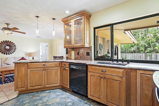 3031 Ne 45 Th St, House other with 4 bedrooms, 3 bathrooms and null parking in Lighthouse Point FL | Image 13