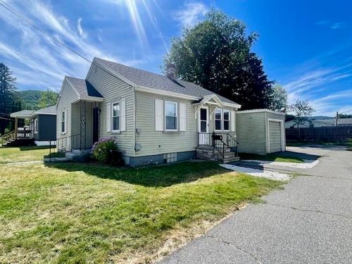 6 Normand Ave, Gorham, NH, 03581-1513 | Card Image