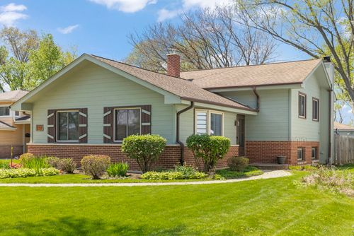 256 S Ellyn Ave, Glen Ellyn, IL, 60137-6331 | Card Image