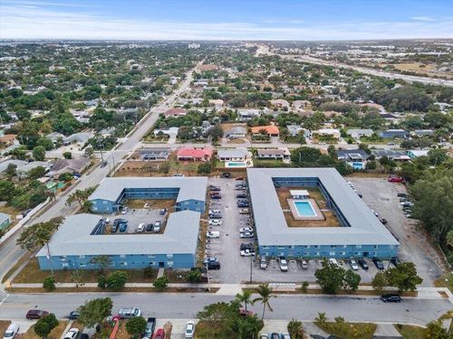 77-1829 N A St, Lake Worth Beach, FL, 33460-6469 | Card Image