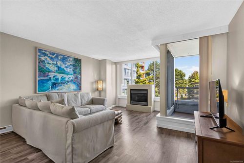 506-325 Maitland St, Victoria, BC, V9A7E9 | Card Image