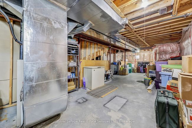164 Dixon Dr, House other with 4 bedrooms, 3 bathrooms and 2 parking in Milton ON | Image 35