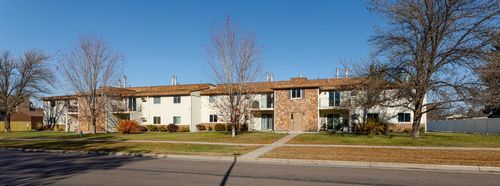 apt-4-3249 16th Ave S, Fargo, ND, 58103-4524 | Card Image