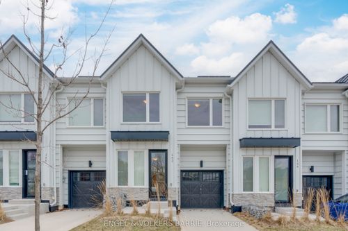 142 Athabaska Rd, Barrie, ON, L4N8E5 | Card Image