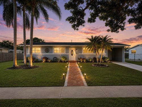 1029 W Country Club Cir, Plantation, FL, 33317-4815 | Card Image