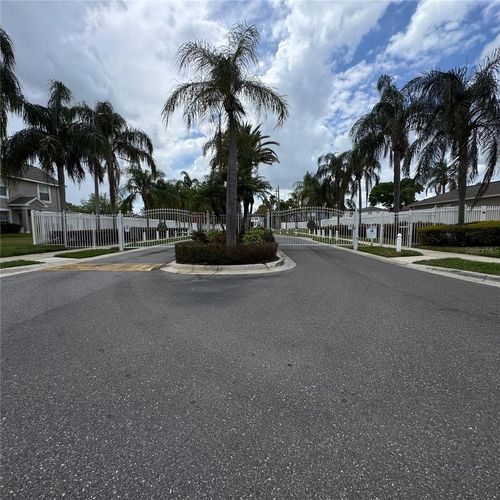 306 Kensington Lake Cir, BRANDON, FL, 33511-3866 | Card Image