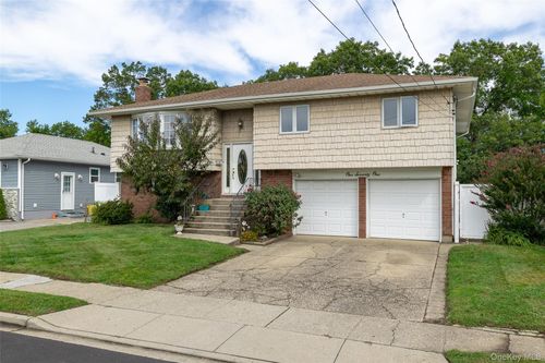 171 N Albany Ave, Massapequa, NY, 11758-2109 | Card Image
