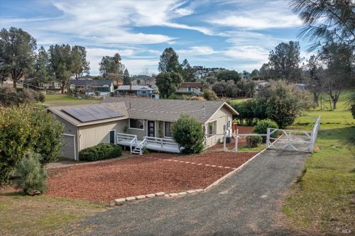 4674 Hawaina Way, Kelseyville, CA, 95451-9757 | Card Image