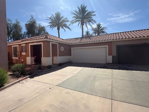 6334 S Blake St, Gilbert, AZ, 85298-8895 | Card Image