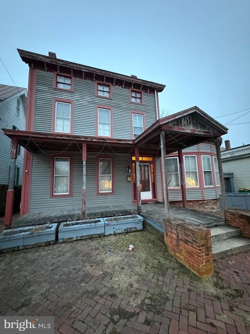 109 N Broad St, Middletown, DE, 19709-1034 | Card Image